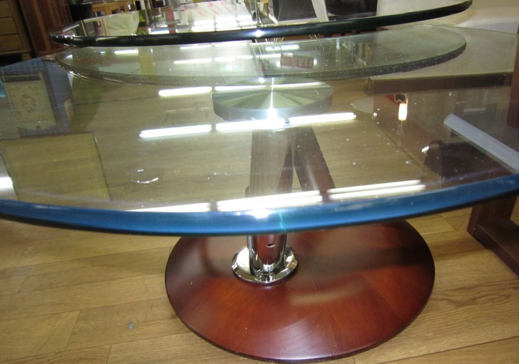 Ronald Schmitt ロナルドシュミット 可動式ガラステーブル IDC大塚販売