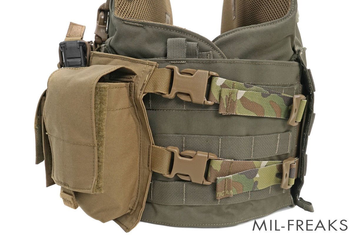 MAYFLOWER チェストリグ アダプターキット ブラック │ ミリタリー