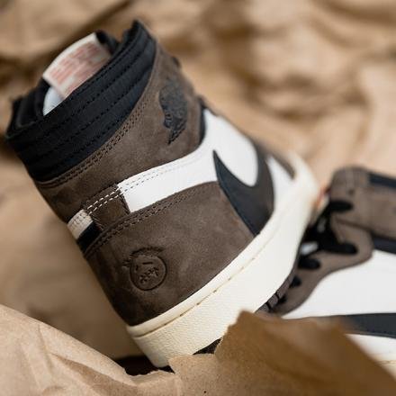 国内5月11日発売予定】トラヴィス・スコット × ナイキ エアジョーダン