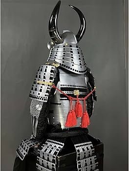 Amazon.co.jp: 手作り甲冑 兜 武士 鉄鎧 等身大甲冑 足 大人用 かぶる
