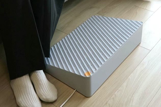 あしもと岩盤浴 BOTTOOM】ノーベル賞素材使用！冬の足もと暖房の決定版