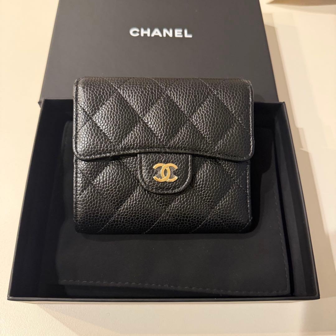 シャネル 財布 クラシックスモールフラップウォレット マトラッセ キャビアスキン CHANEL（シャネル） （新品・未使用品）シャネル マトラッセ