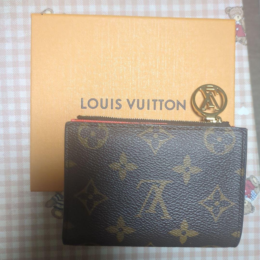 値下げしました✨LOUIS VUITTON 二つ折り財布 モノグラム ルイ・ヴィトン(LOUIS VUITTON) モノグラム(Monogram) 二つ折り 財布