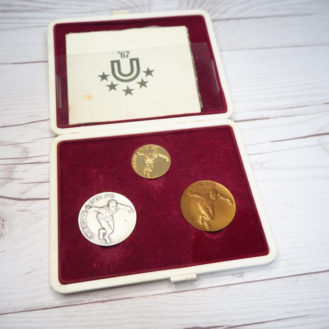 ダ*ル様 1967年 ユニバーシアード東京大会　記念メダル 金銀銅セット 18K ユニバーシアード 東京大会 1967年 金銀銅 メダル 3セット 高く 記念