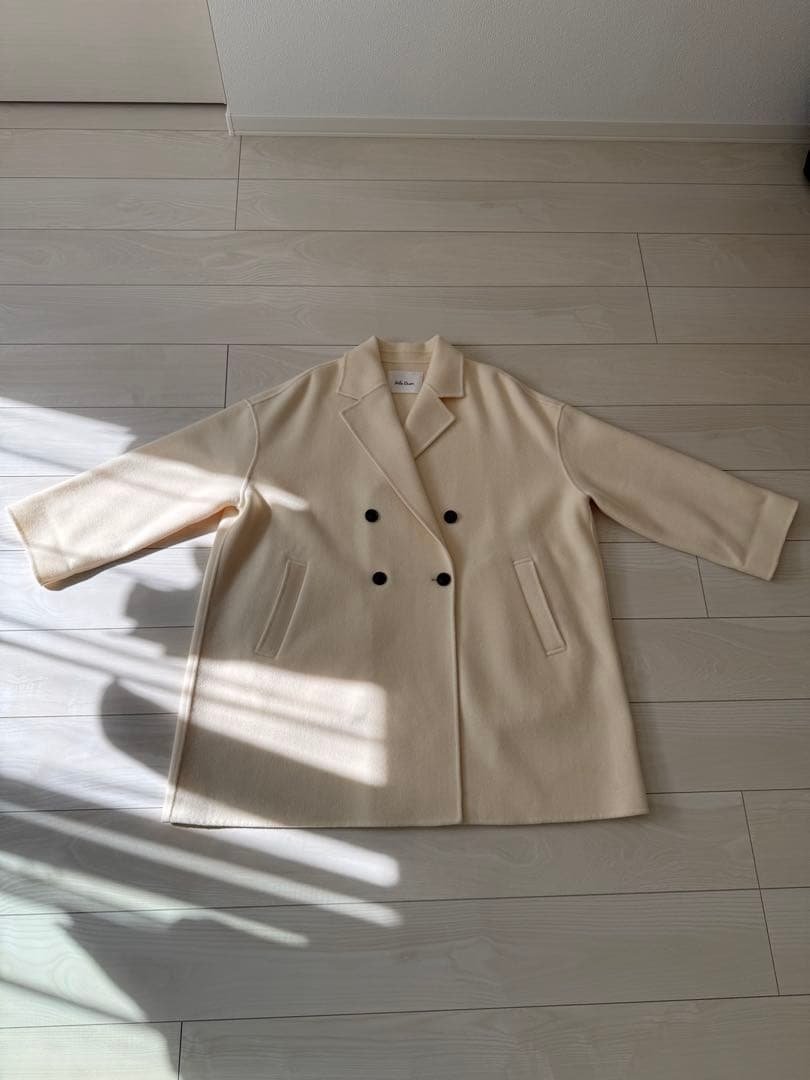 【期間限定お値下げ】Mila owen ワイドシルエットダブルブレストコート Mila Owen（ミラオーウェン）の「ワイドシルエットダブルブレスト