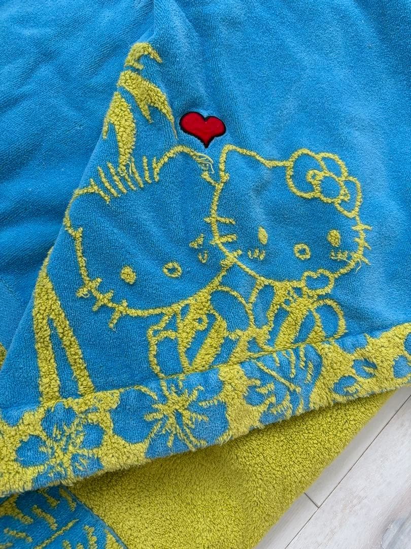 キャシーマム ハローキティ タオルケット 大判 Amazon.co.jp: タオルケット ハワイアンキルト柄 ハローキティ＆レイ